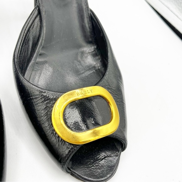 Bally Vintage Black Leather Peep-Toe Heels Gold Accent 40.5/ 10 - Picture 3 of 9